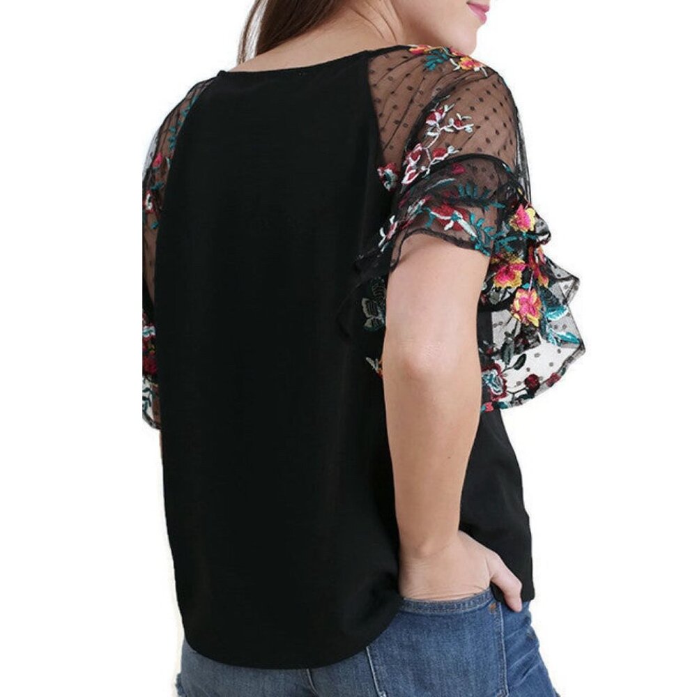 Umgee Black Floral Embroidered Tiered Ruffle Sleeve Boat Neck Top Blouse Size S - Picture 3 of 8